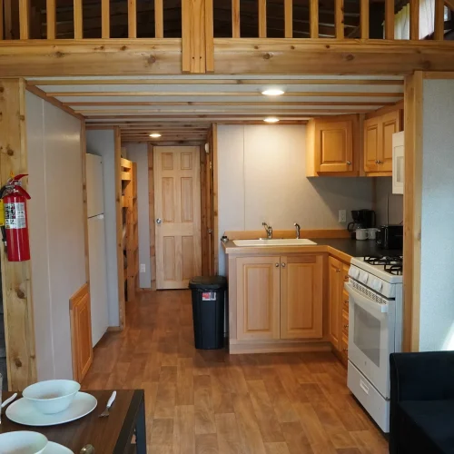 Pine-Grove-Cindy-Bear-kitchen